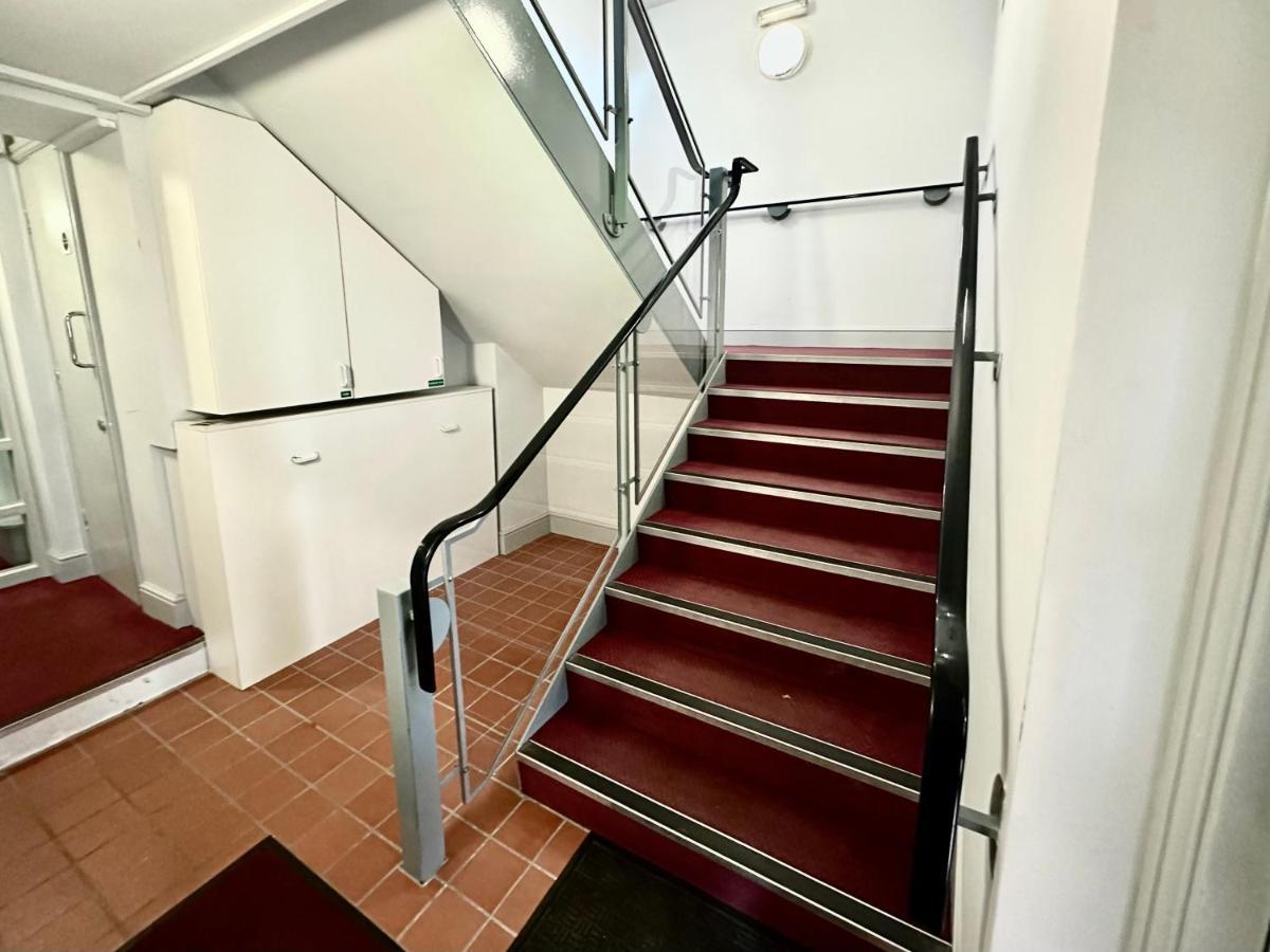 יורק Riverside Apartment At Woodsmill Quay מראה חיצוני תמונה